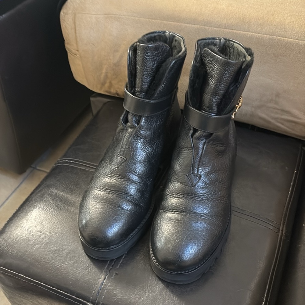 mark: Jimmy Choo Calfskin Leather, Faux  Lined Buckle Boots 35.5 EU Black Read